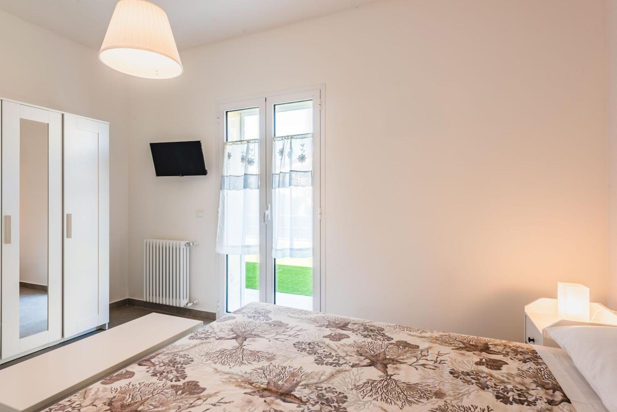 Etna Mare Apartments By Wonderful Italy Augusta Exteriér fotografie